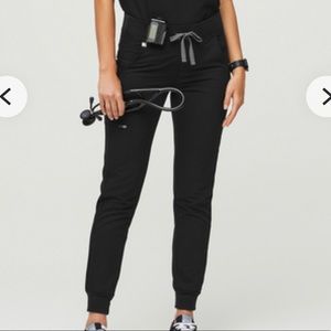 Figs Women's Black Jogger Pants